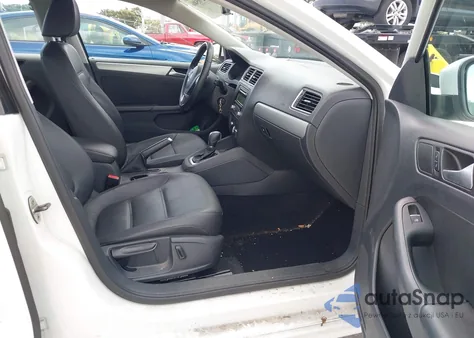 2014 Volkswagen Jetta 1.8T Se из США, поврежденный, VIN 3VWD07AJ0EM319093